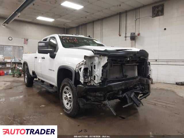 Chevrolet Silverado 2022 6