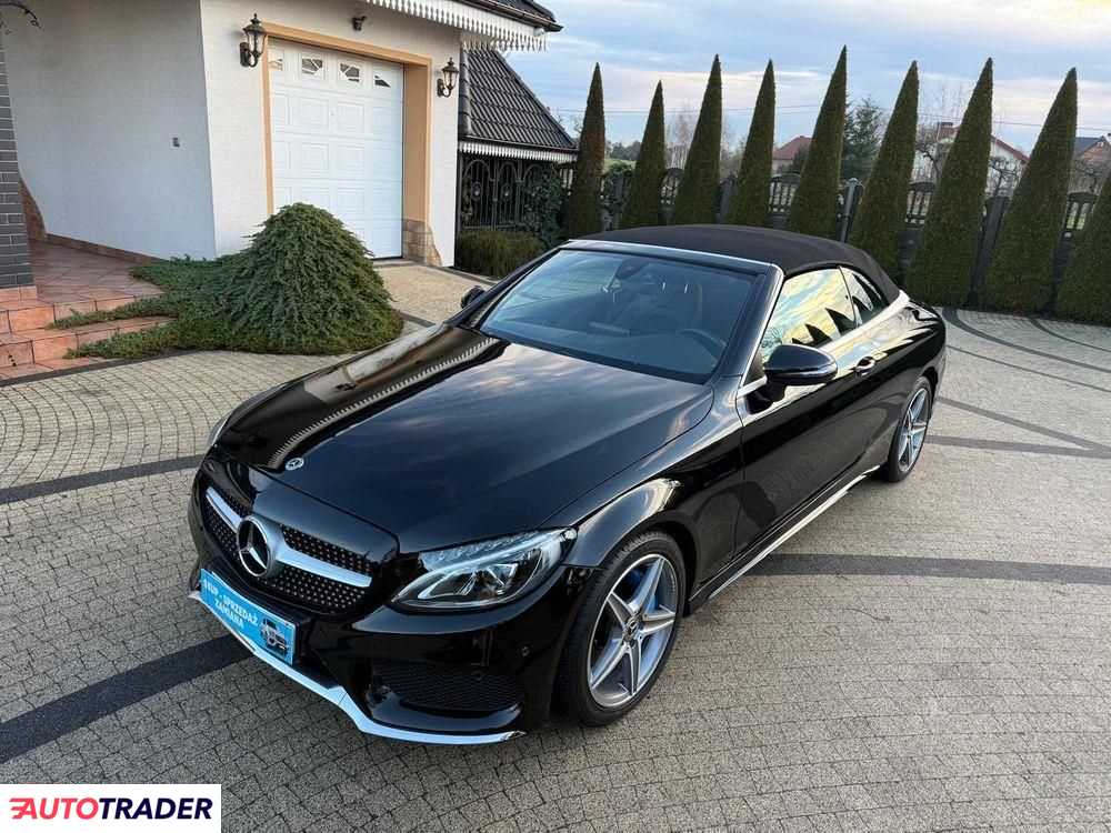 Mercedes C-klasa 2017 2.0 184 KM