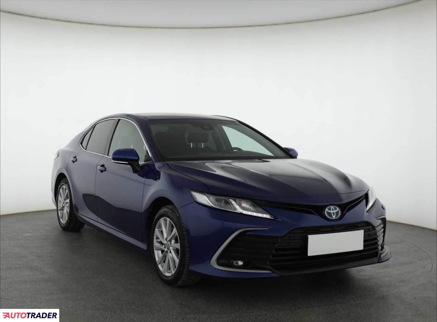 Toyota Camry 2022 2.5 214 KM