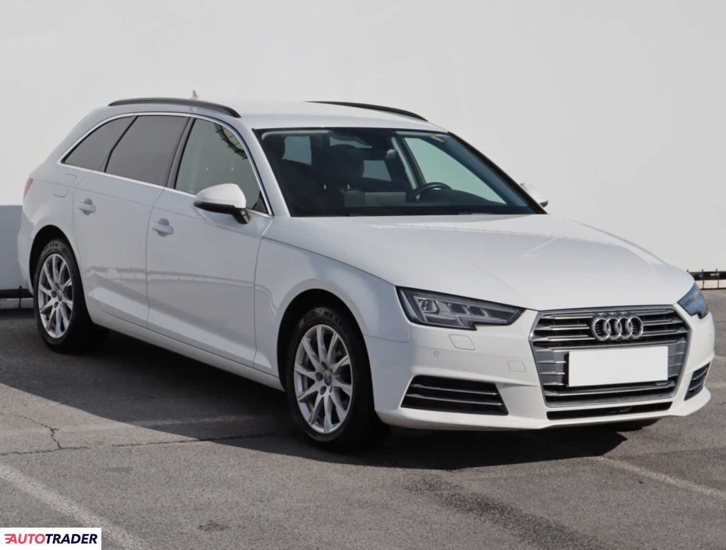 Audi A4 2018 2.0 147 KM