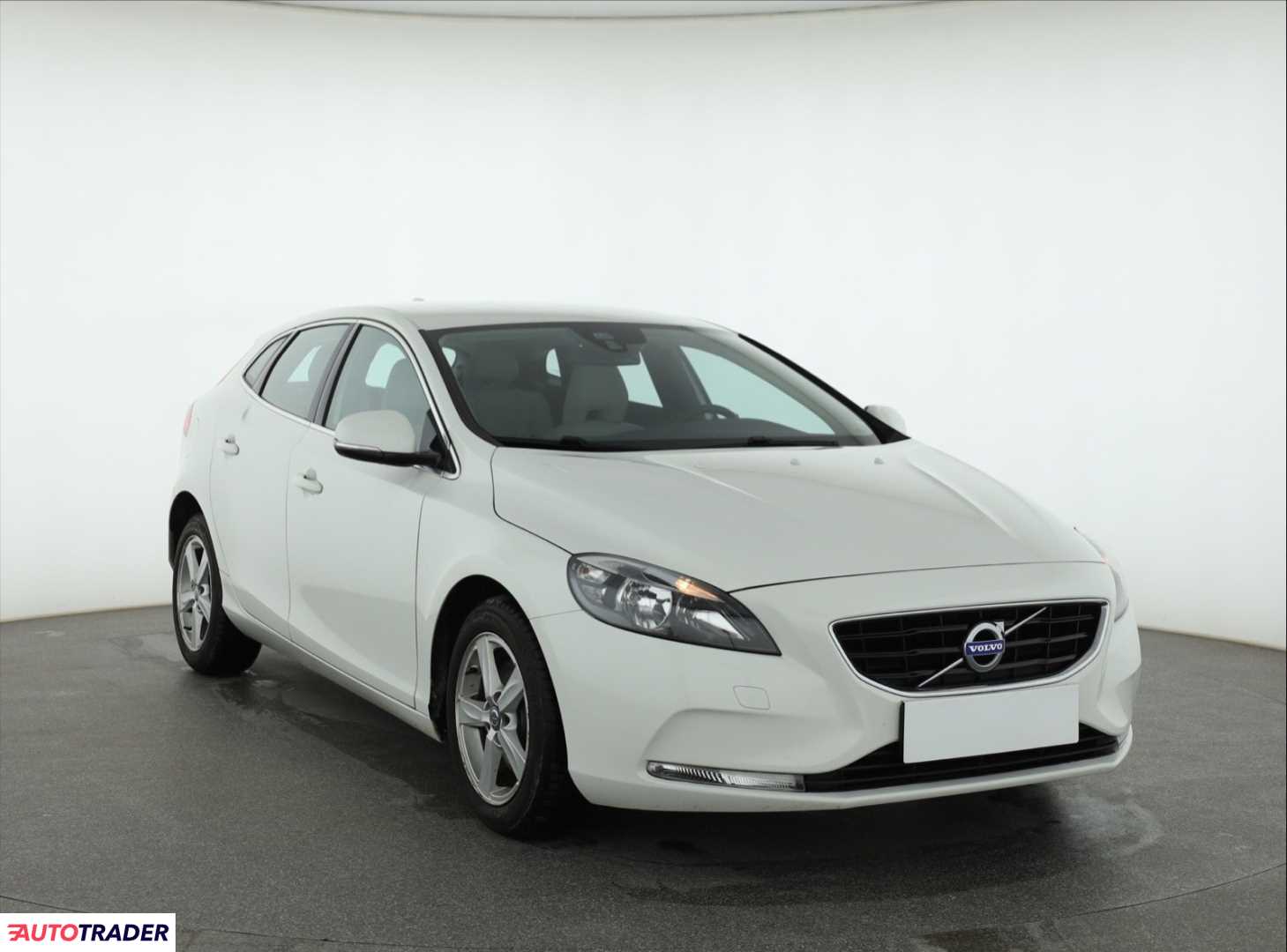 Volvo V40 2014 1.6 147 KM
