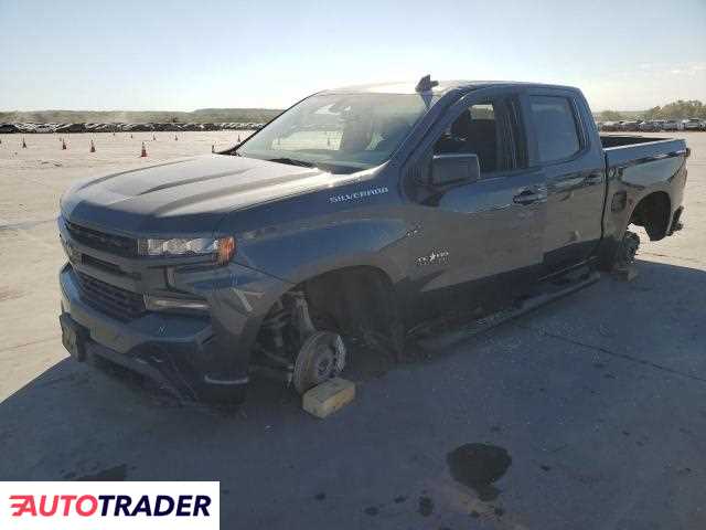 Chevrolet Silverado 5.0 benzyna 2021r. (GRAND PRAIRIE)