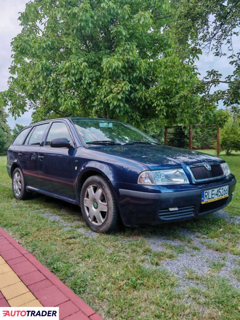 Skoda Octavia 2001 1.6 102 KM Skoda Octavia 2001 1.6 102 KM
