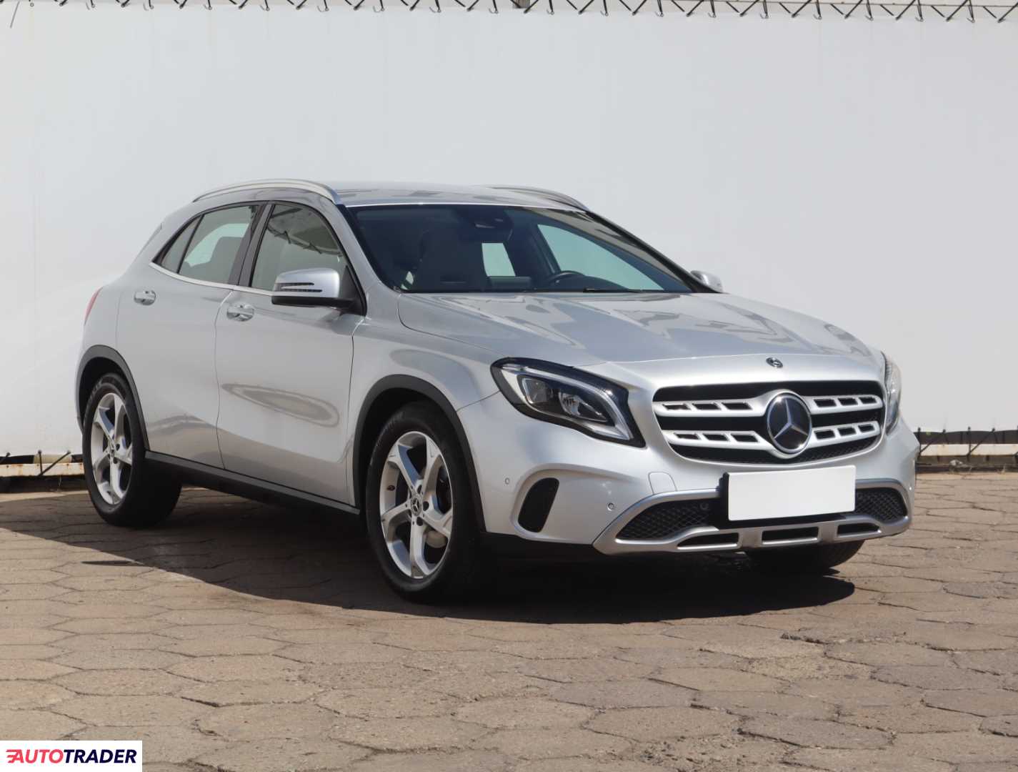 Mercedes G-klasa 2019 1.6 154 KM