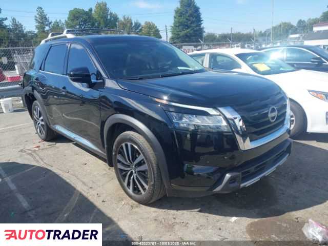 Nissan Pathfinder 2024 3