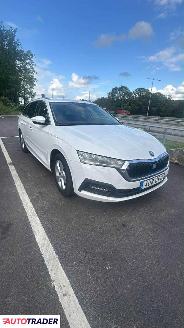 Skoda Octavia 2021 1.5 130 KM