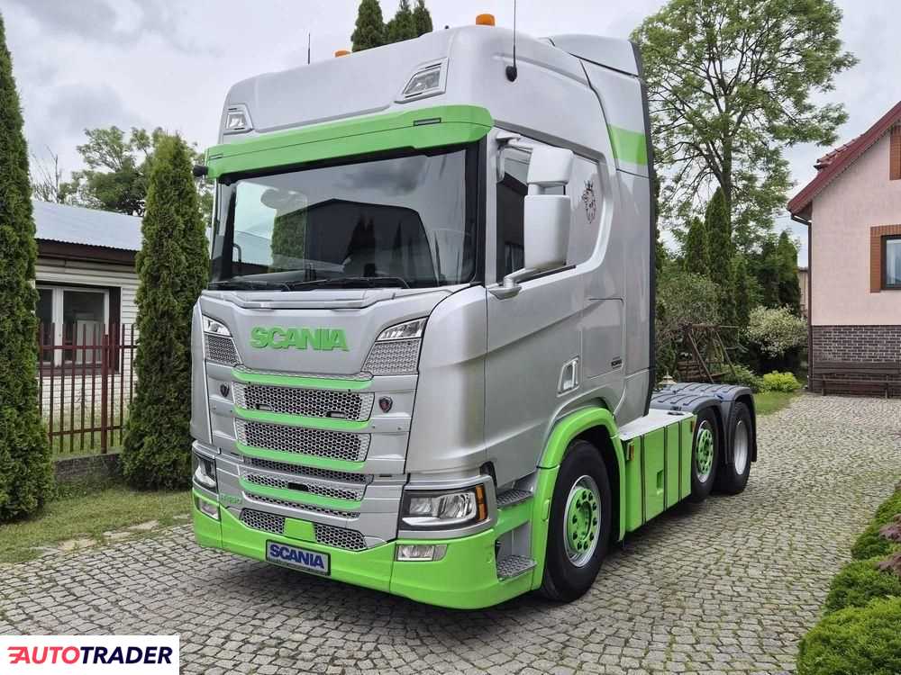 Scania R500