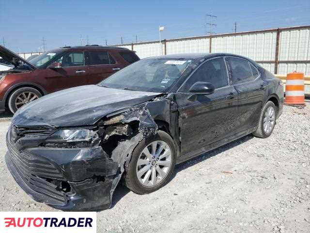 Toyota Camry 2.0 benzyna 2019r. (HASLET)