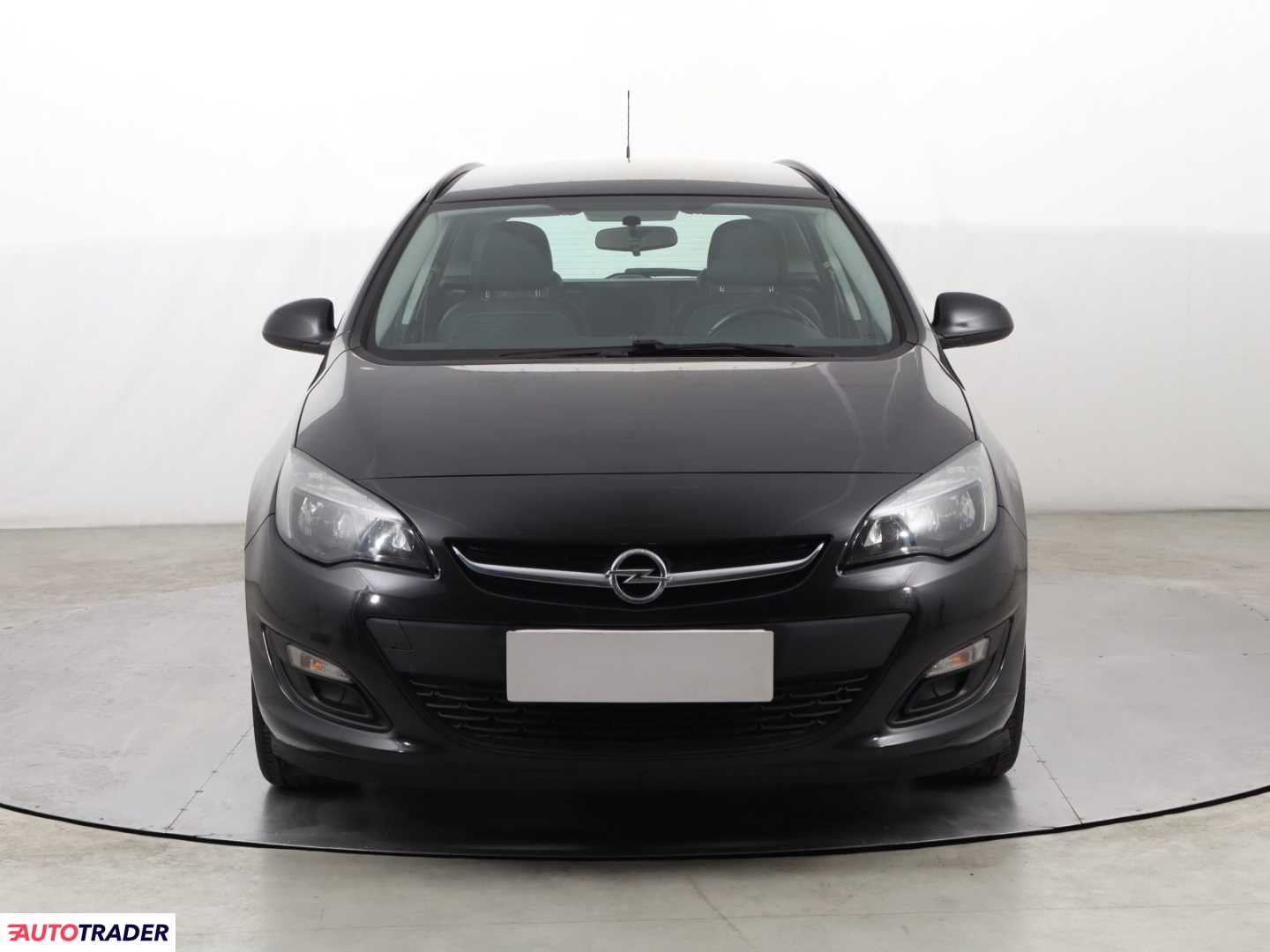 Opel Astra 2015 1.6 113 KM