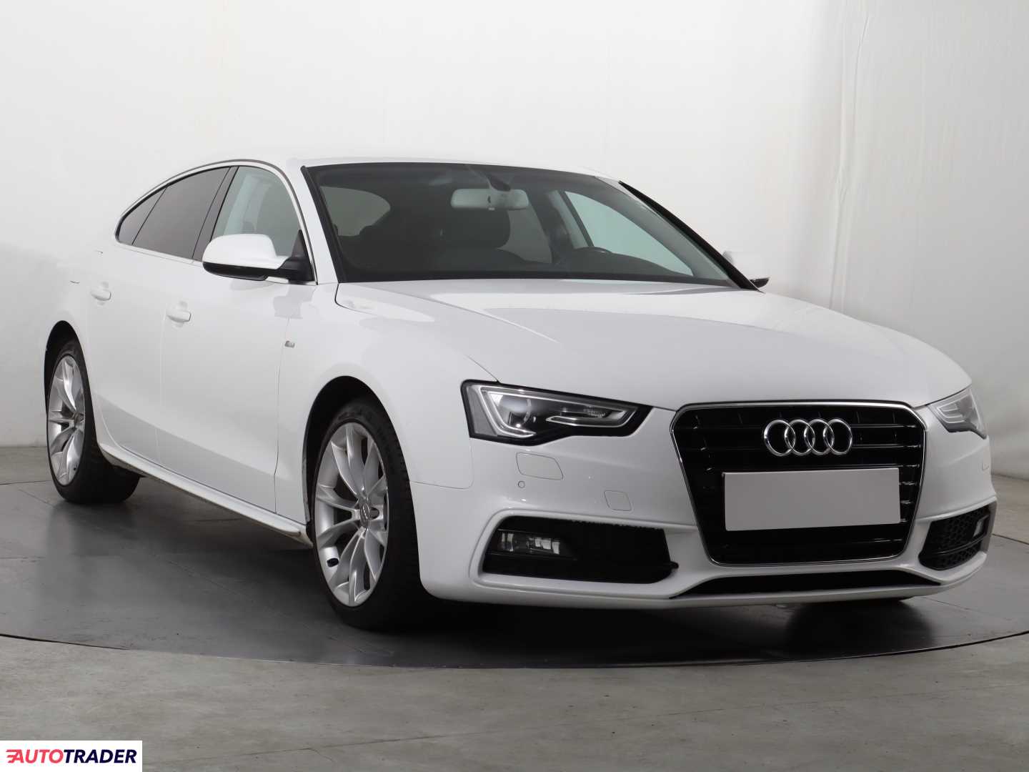 Audi A5 1.8 142 KM 2016r. (Piaseczno)