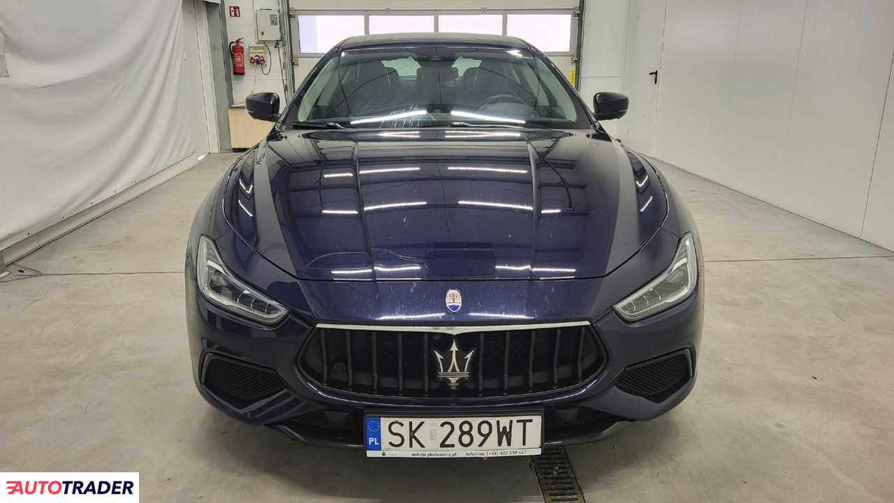 Maserati Ghibli 2021 2.0 330 KM