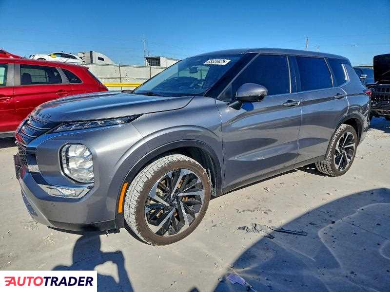 Mitsubishi Outlander 2022 2