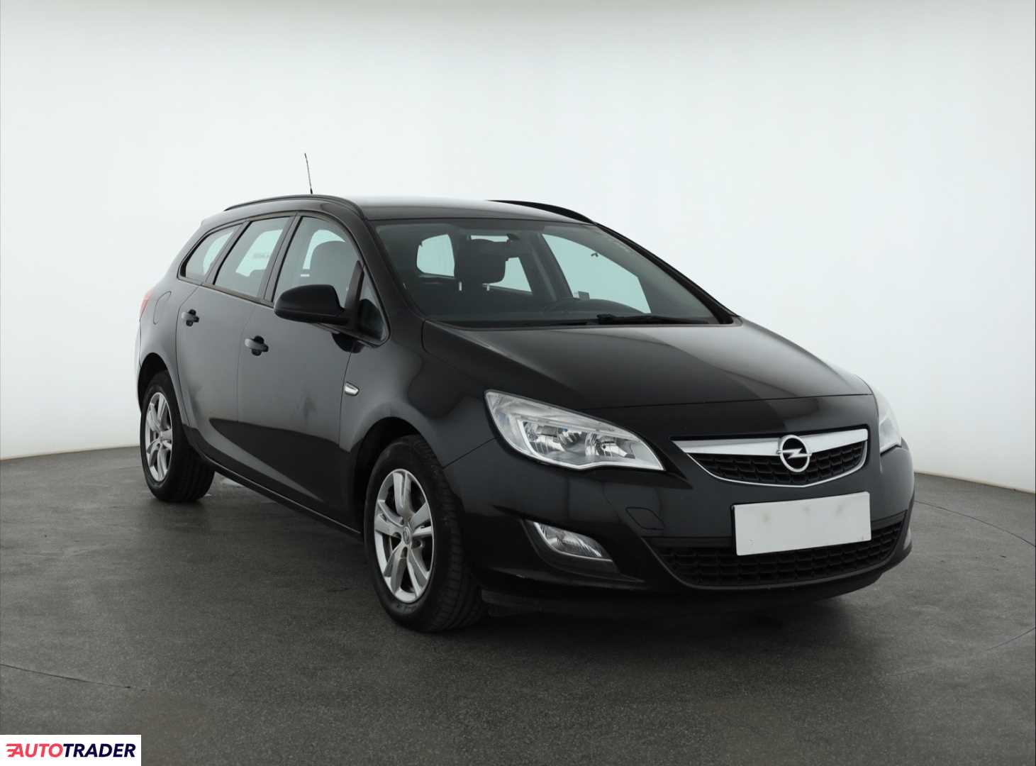 Opel Astra 2012 1.7 108 KM Opel Astra 2012 1.7 108 KM
