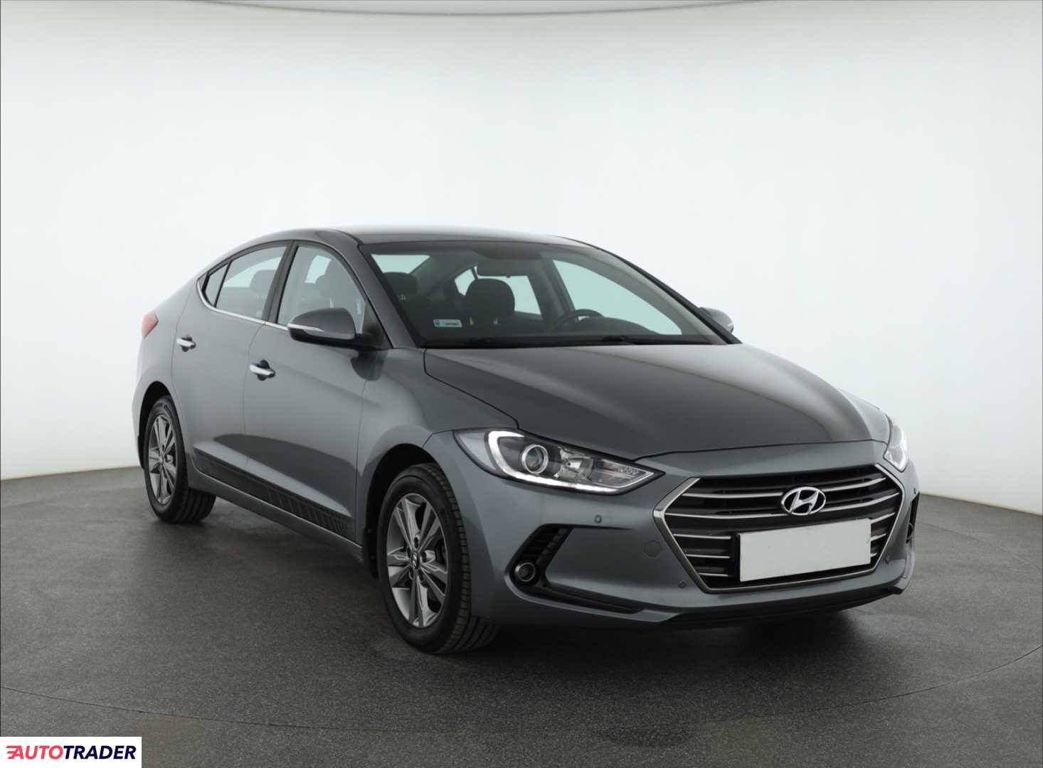 Hyundai Elantra 1.6 126 KM 2016r. (Piaseczno)