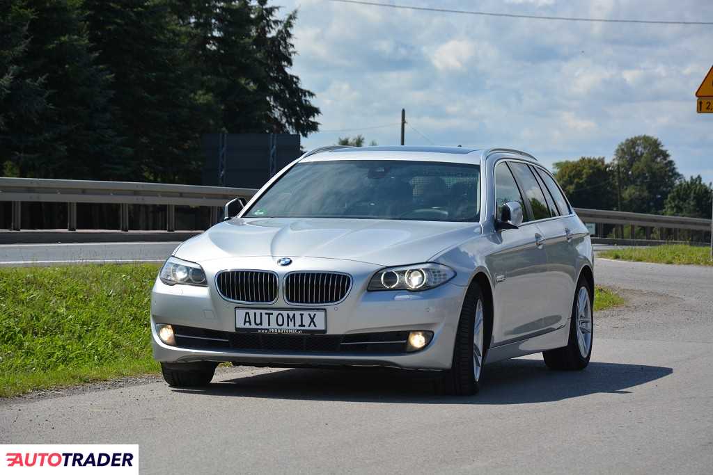 BMW 520 2013 2.0 184 KM