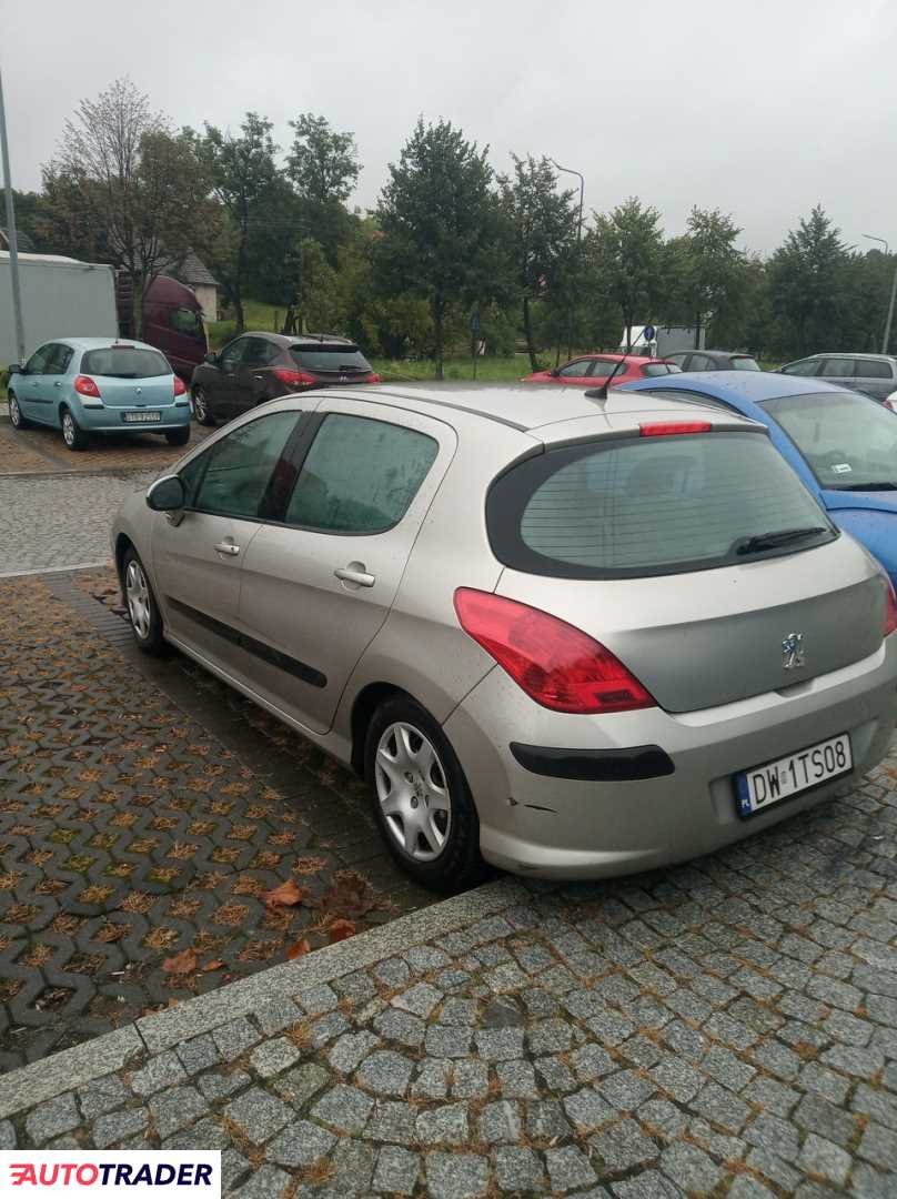 Peugeot 308 2008 1.4 79 KM