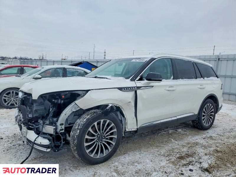 Lincoln Aviator 2023 3