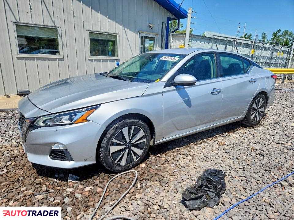 Nissan Altima 2021 2
