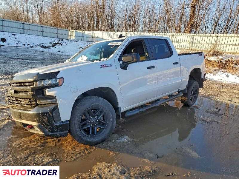 Chevrolet Silverado 2021 5