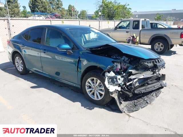 Toyota Camry 2025 2