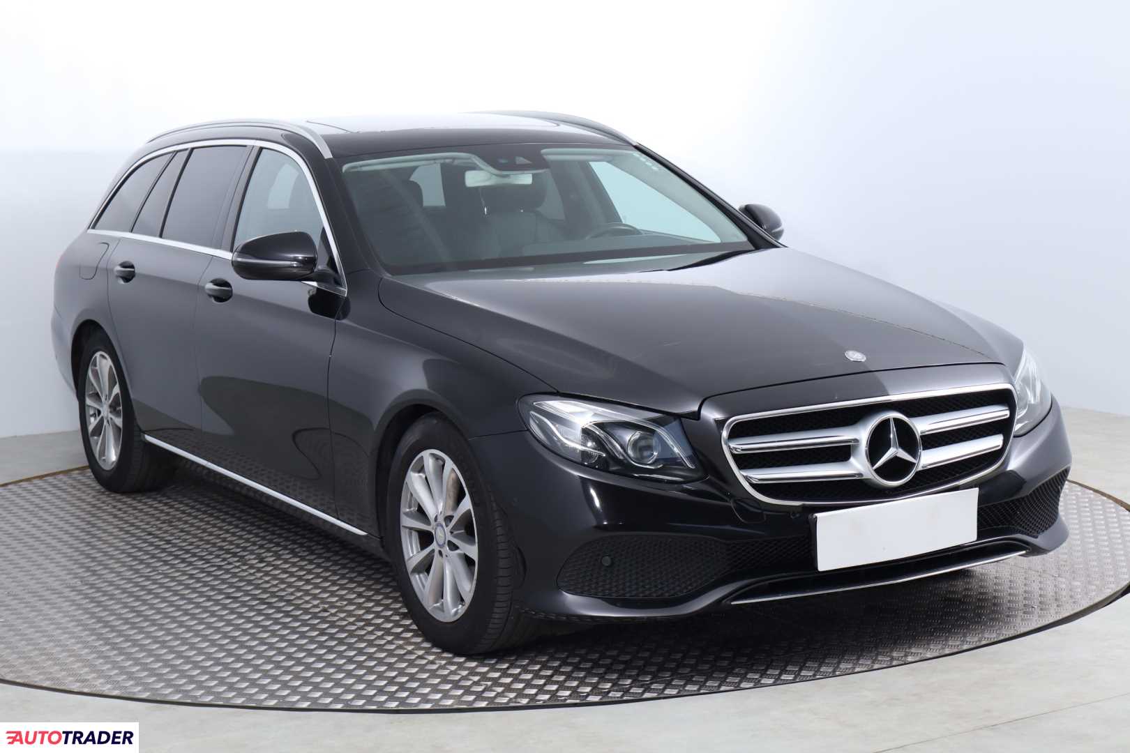 Mercedes E-klasa 2016 2.0 191 KM