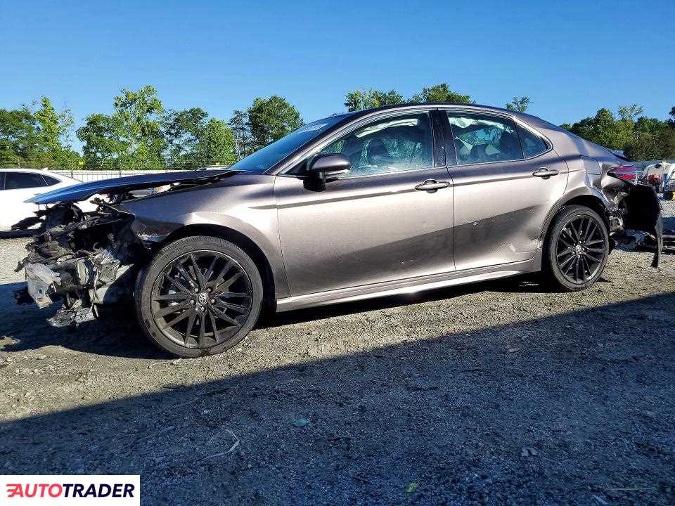 Toyota Camry 2024 2