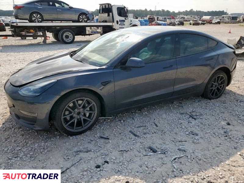 Tesla Model 3 2022 Tesla Model 3 2022