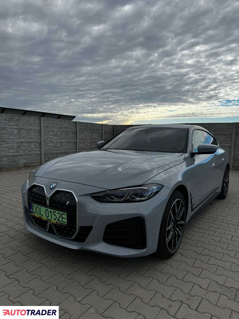 BMW Pozostałe 2024 340 KM BMW Pozostałe 2024 340 KM