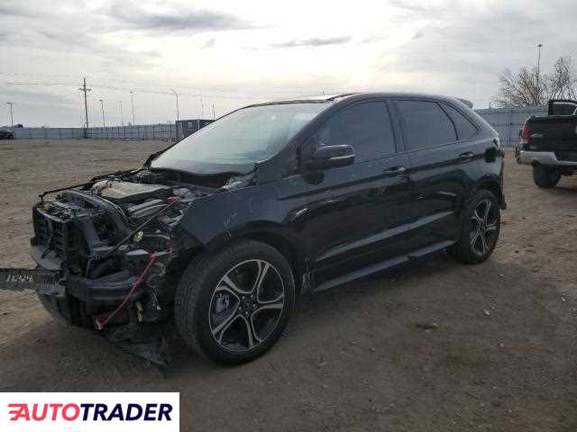 Ford Edge 2.0 benzyna 2019r. (GREENWOOD)