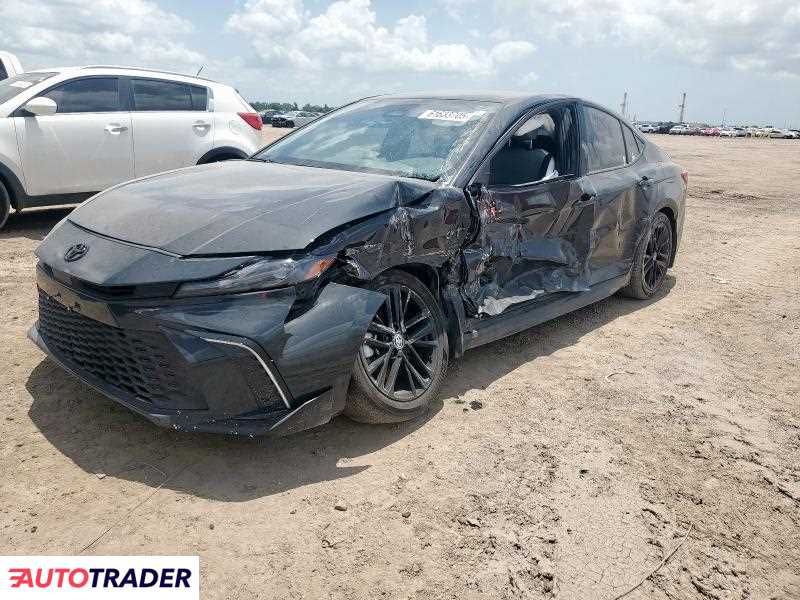 Toyota Camry 2025 2