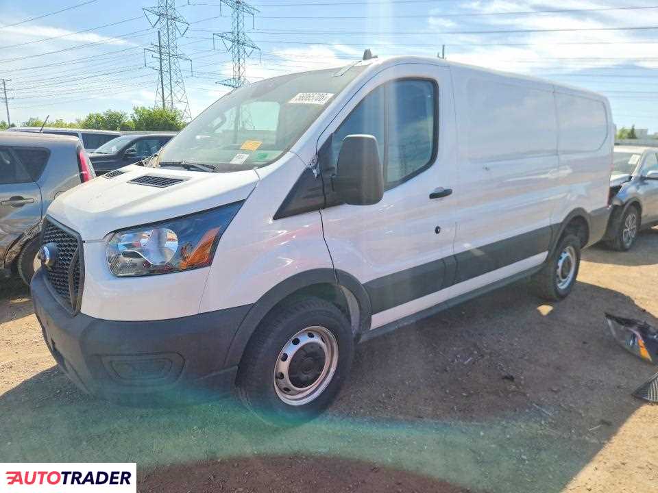 Ford Transit 2025 3