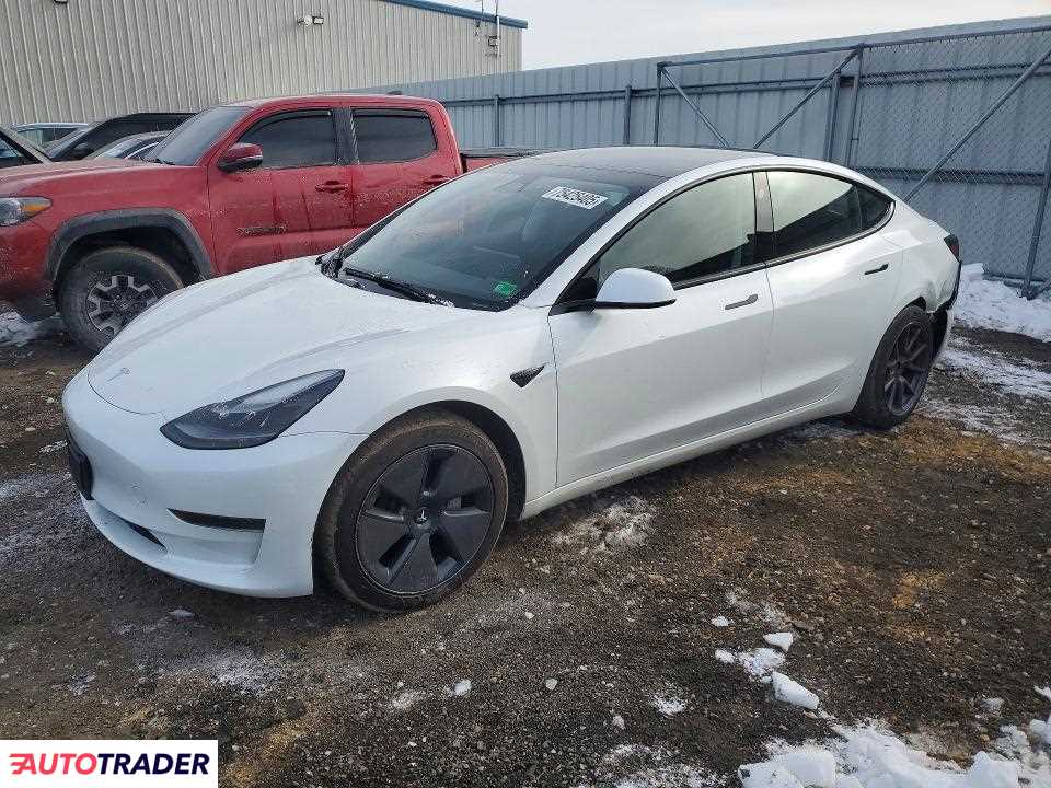 Tesla Model 3 2023