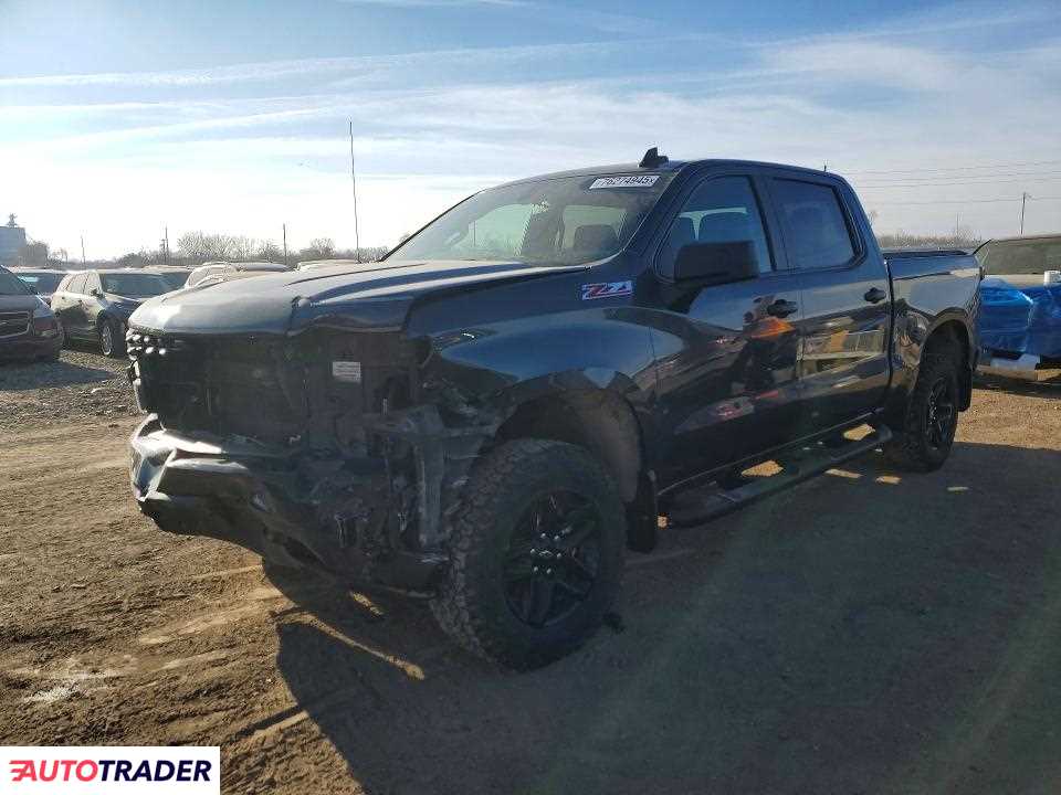 Chevrolet Silverado 2021 5