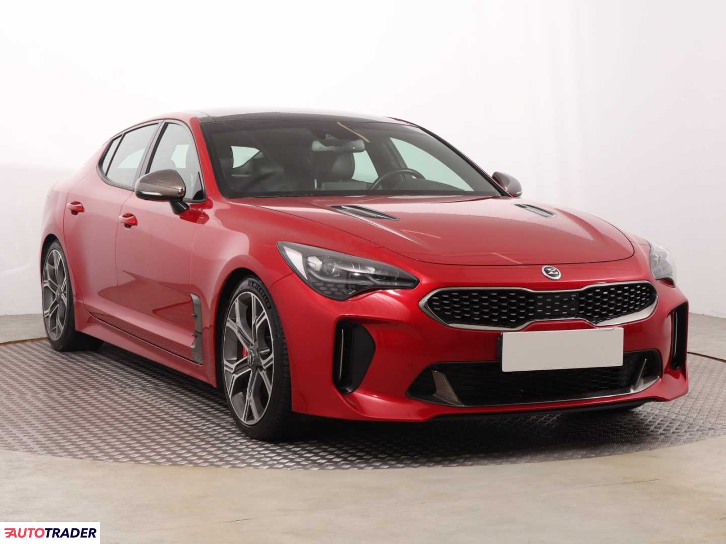 Kia Stinger 2019 3.3 360 KM