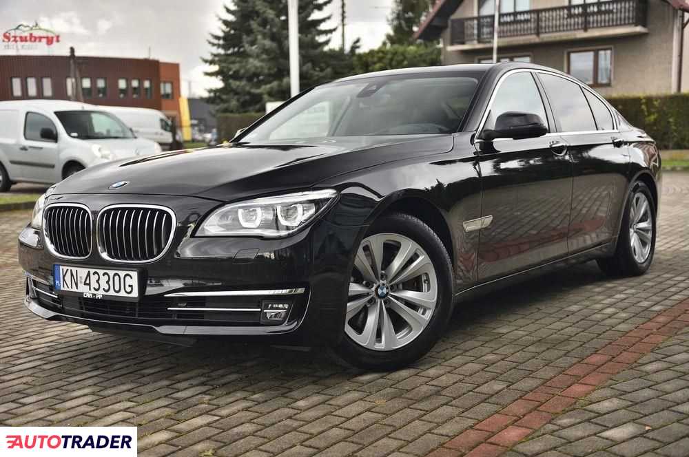 BMW 730 3.0 diesel 258 KM 2014r. (nowy)