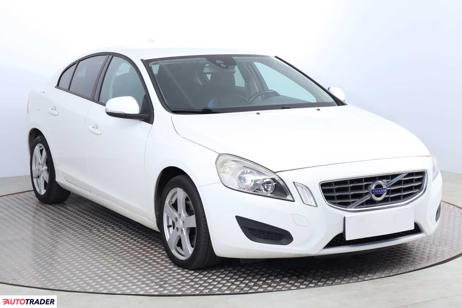 Volvo S60 2010 2.0 160 KM