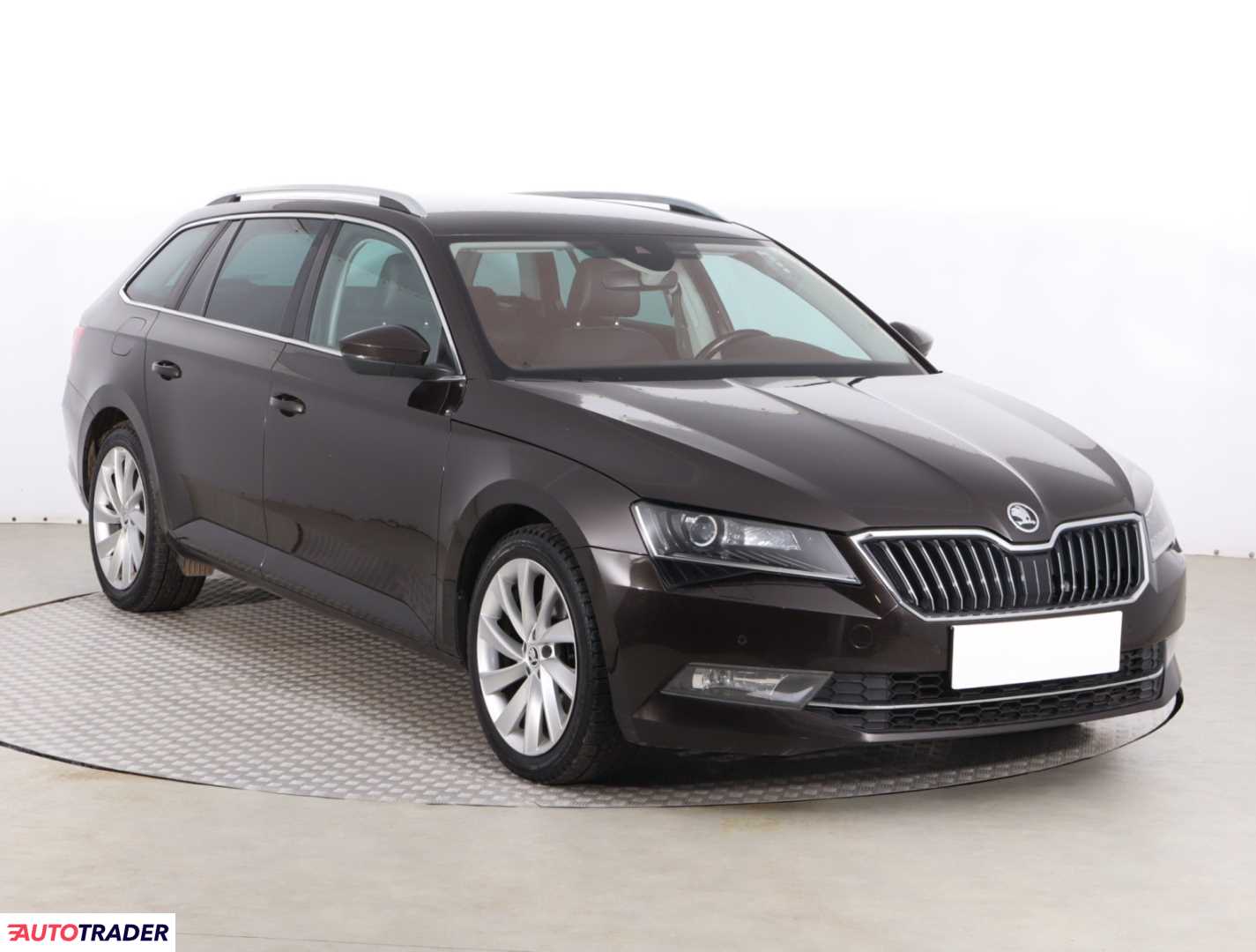 Skoda Superb 2016 1.8 158 KM