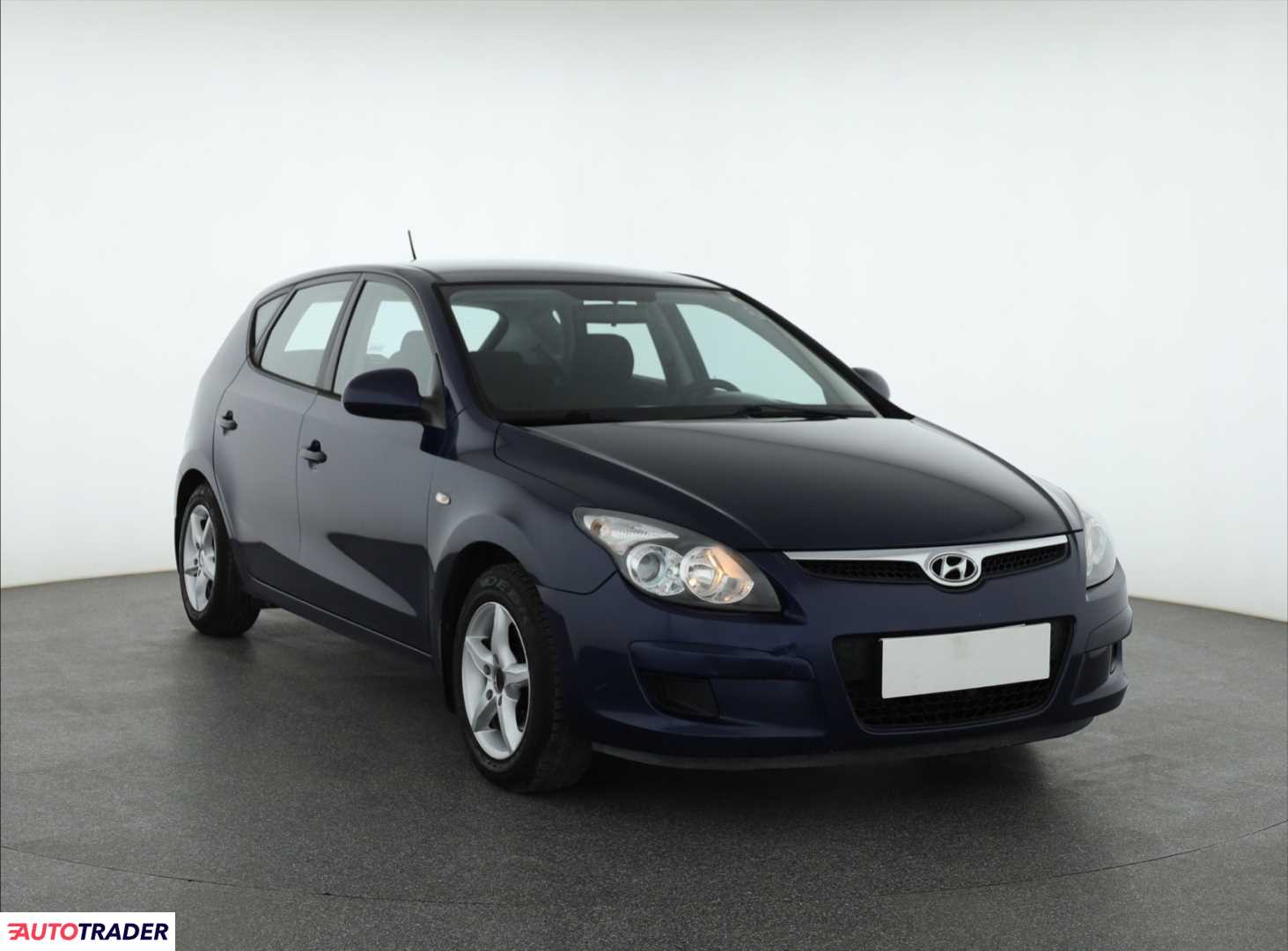 Hyundai i30 2010 1.6 88 KM