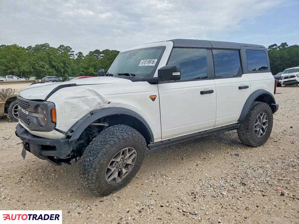 Ford Bronco 2024 2