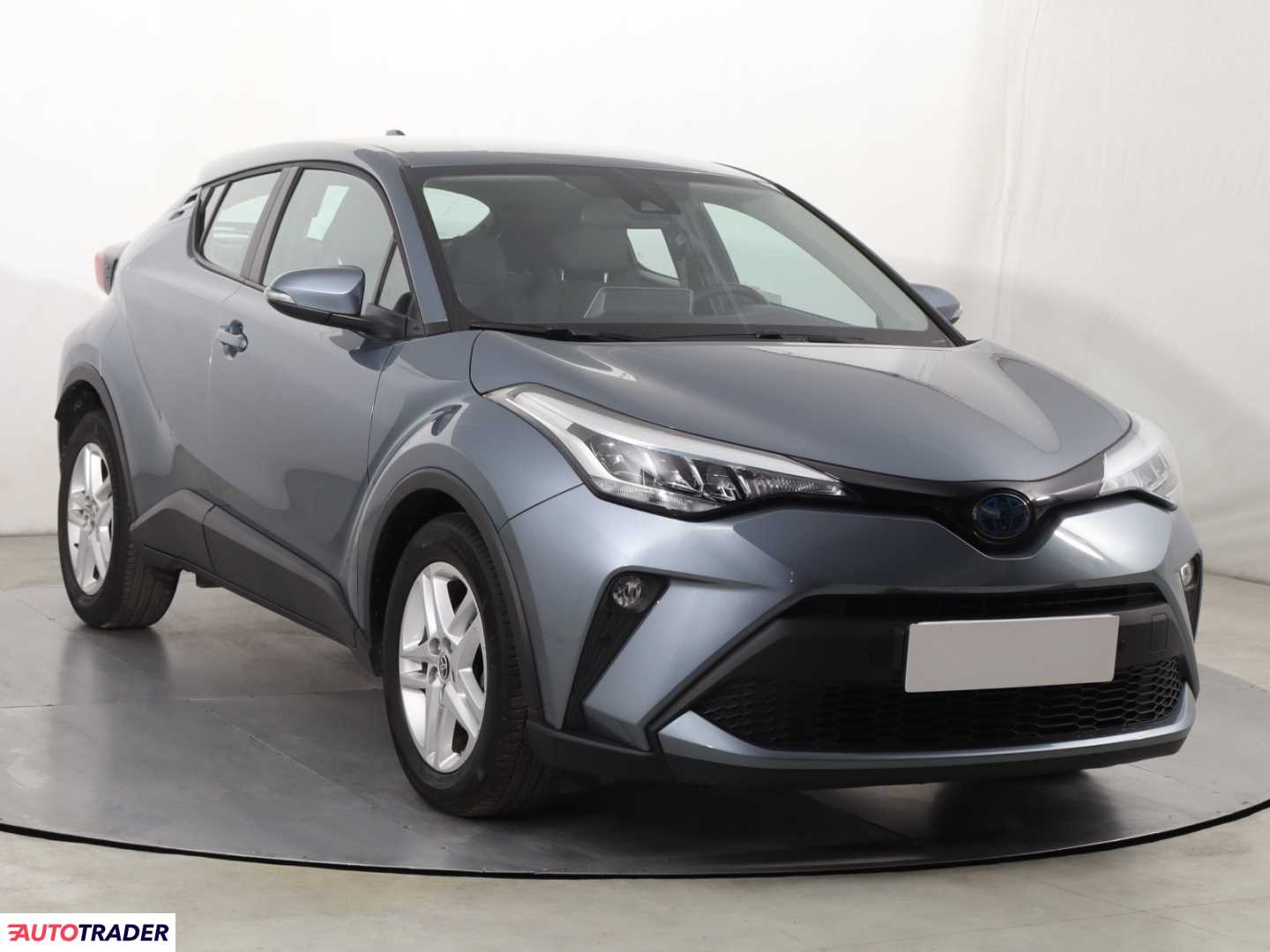 Toyota C-HR 2022 1.8 120 KM