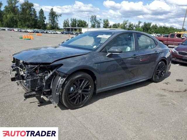Toyota Camry 2025 2