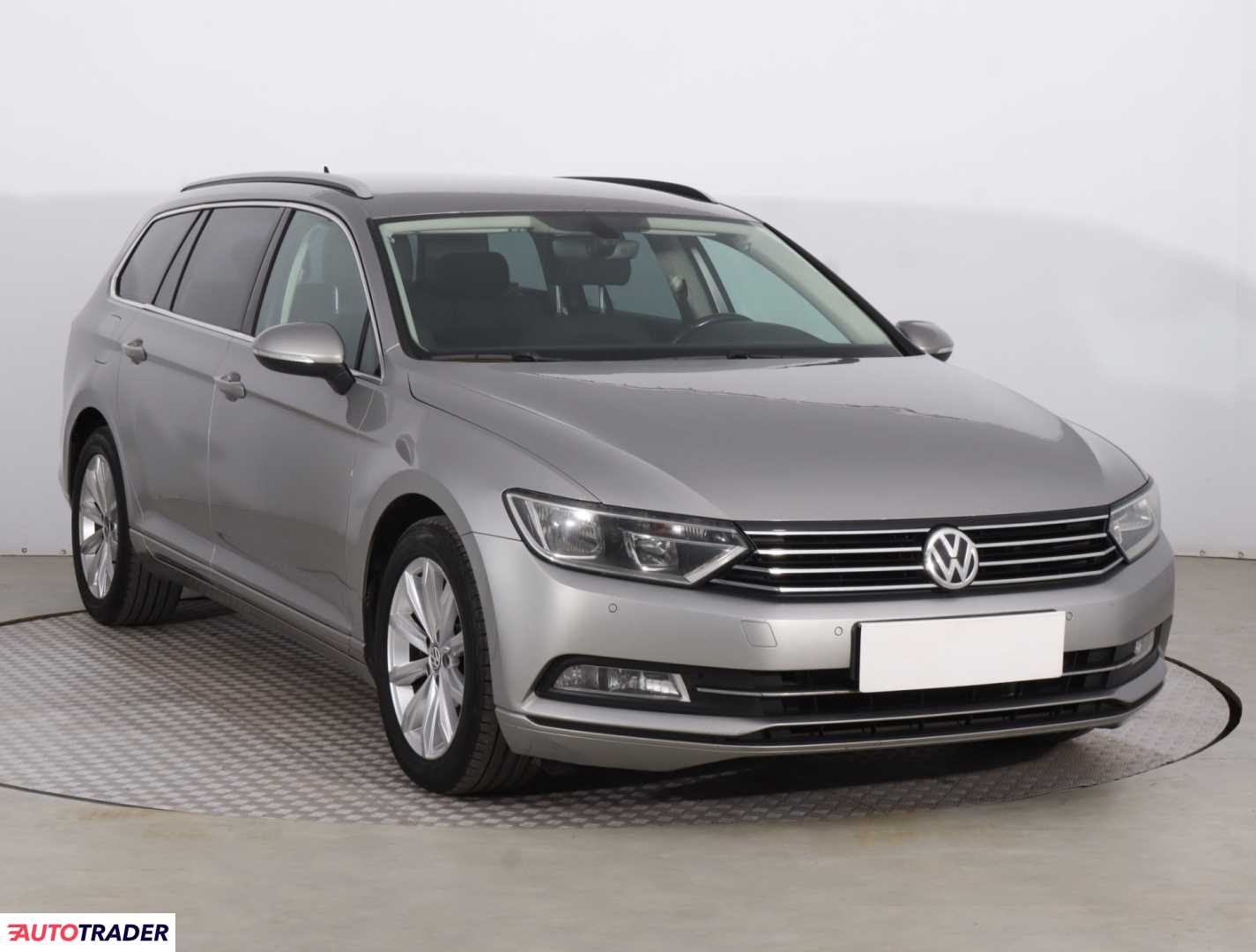 Volkswagen Passat 2015 2.0 147 KM