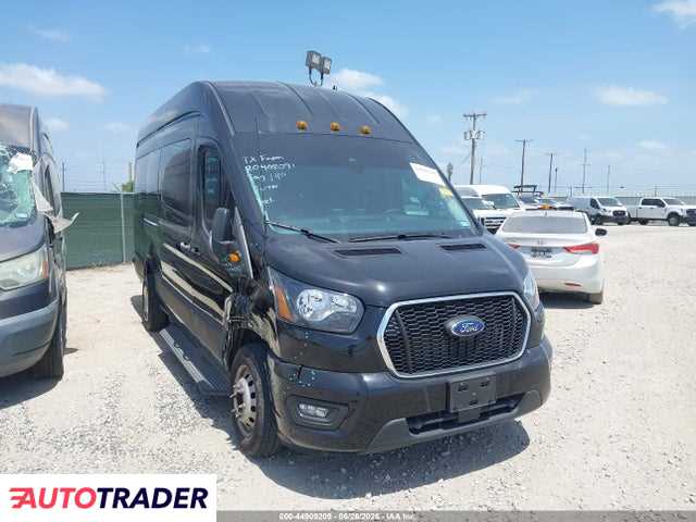 Ford Transit 2024 3