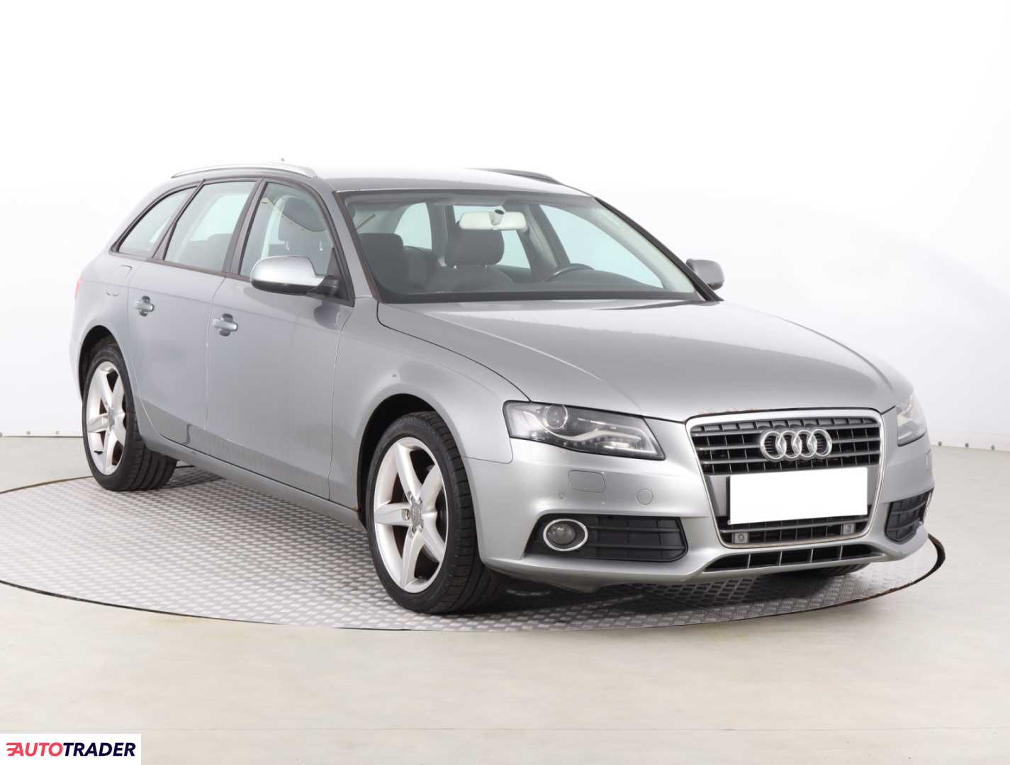 Audi A4 2011 2.0 140 KM