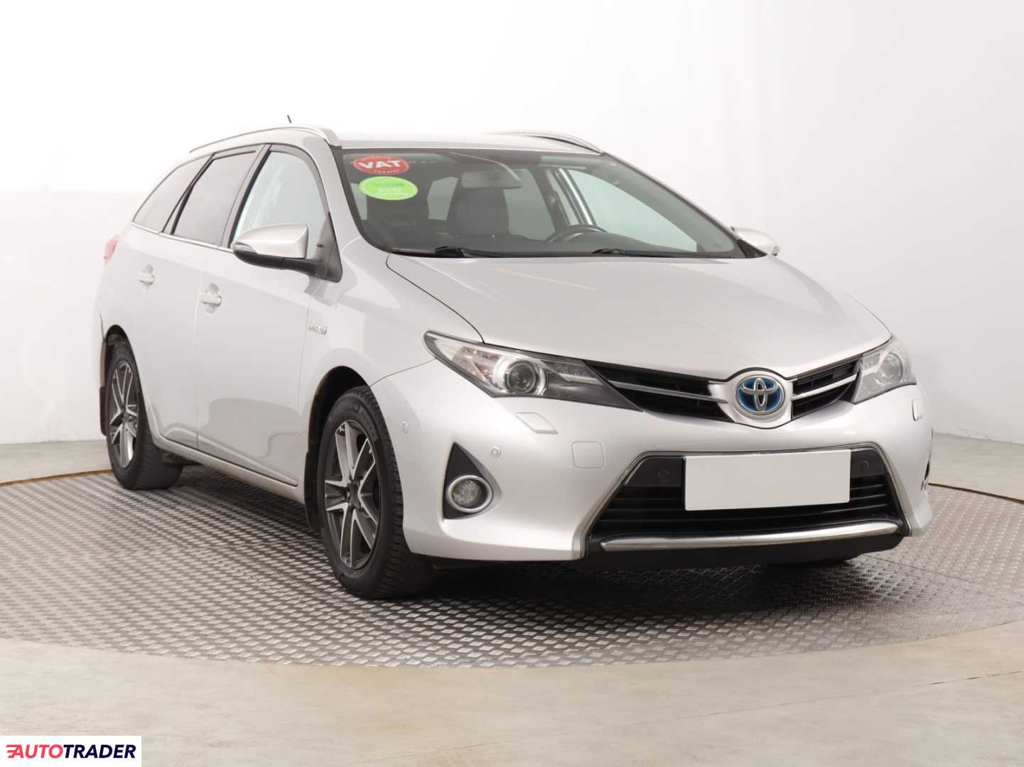 Toyota Auris 2014 1.8 134 KM Toyota Auris 2014 1.8 134 KM
