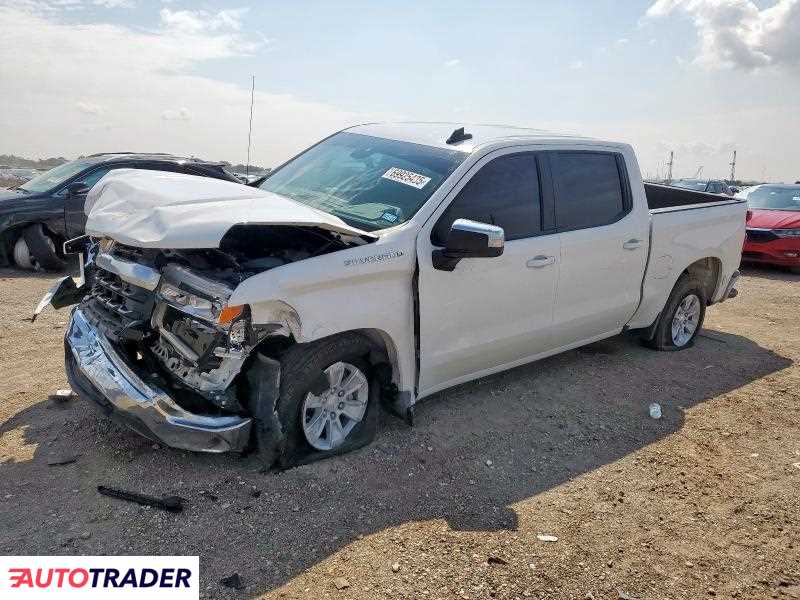 Chevrolet Silverado 2025 5