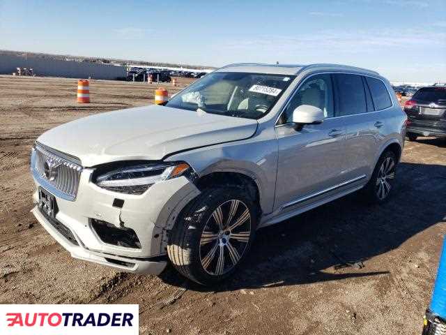 Volvo XC90 2.0 benzyna 2021r. (GREENWOOD)