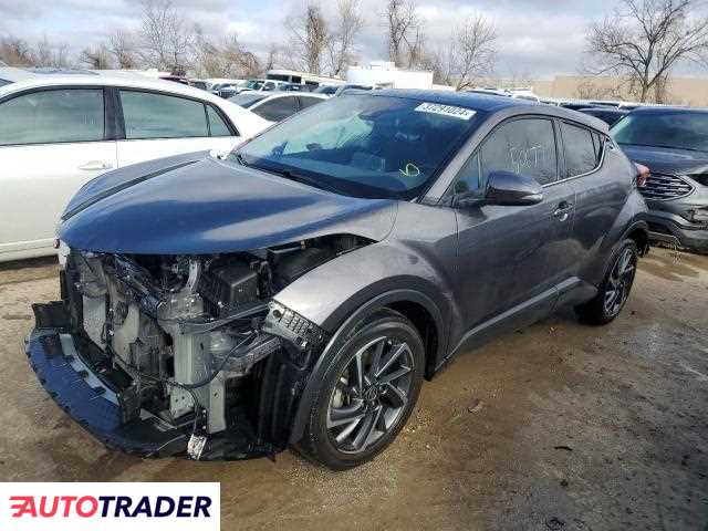 Toyota C-HR 2021 2 Toyota C-HR 2021 2