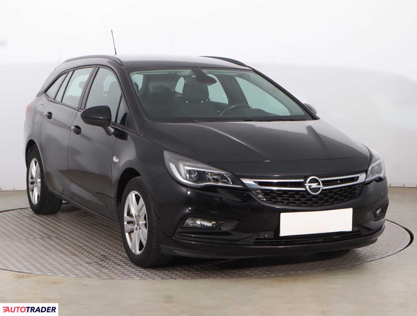 Opel Astra 2017 1.4 147 KM