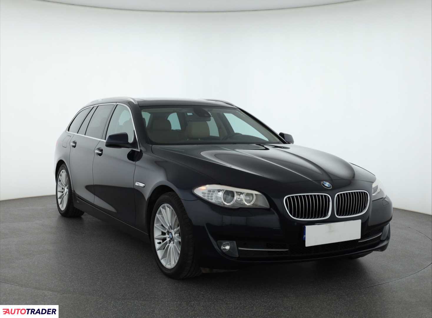 BMW 520 2011 2.0 181 KM